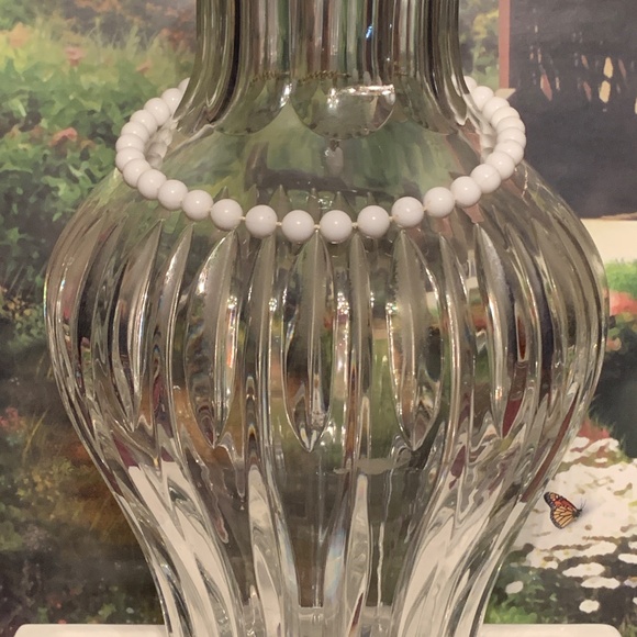 Adjustable Beaded Choker Necklace 14”-16” - Picture 8 of 8